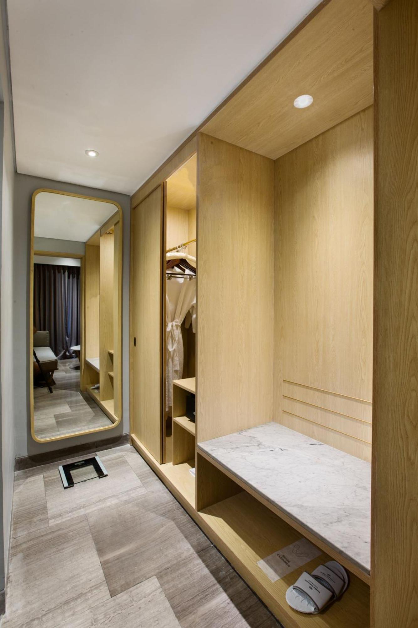 Hotel Santika Garut Eksteriør billede