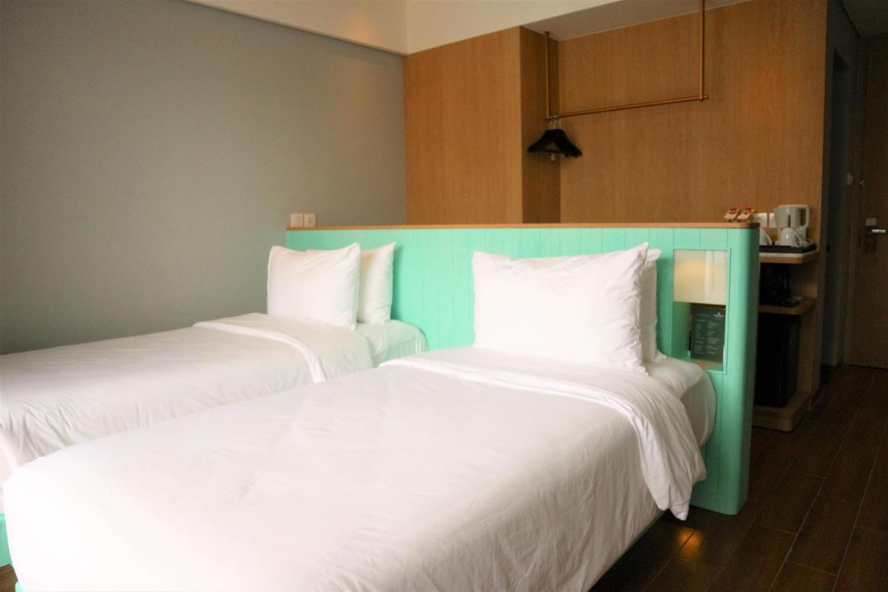 Hotel Santika Garut Eksteriør billede
