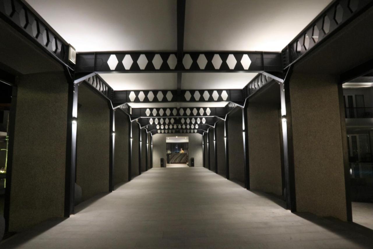 Hotel Santika Garut Eksteriør billede