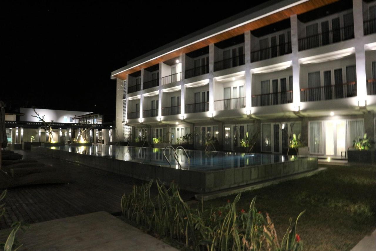 Hotel Santika Garut Eksteriør billede