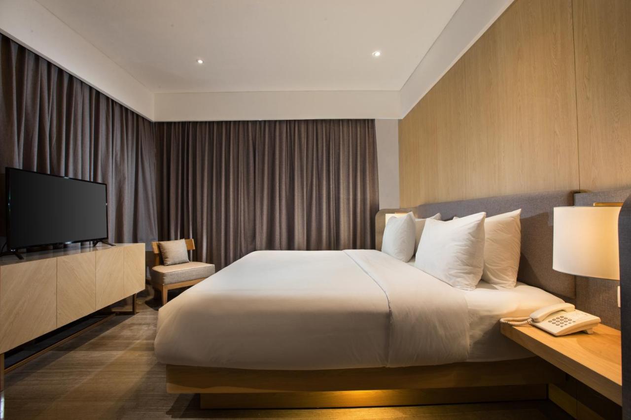 Hotel Santika Garut Eksteriør billede