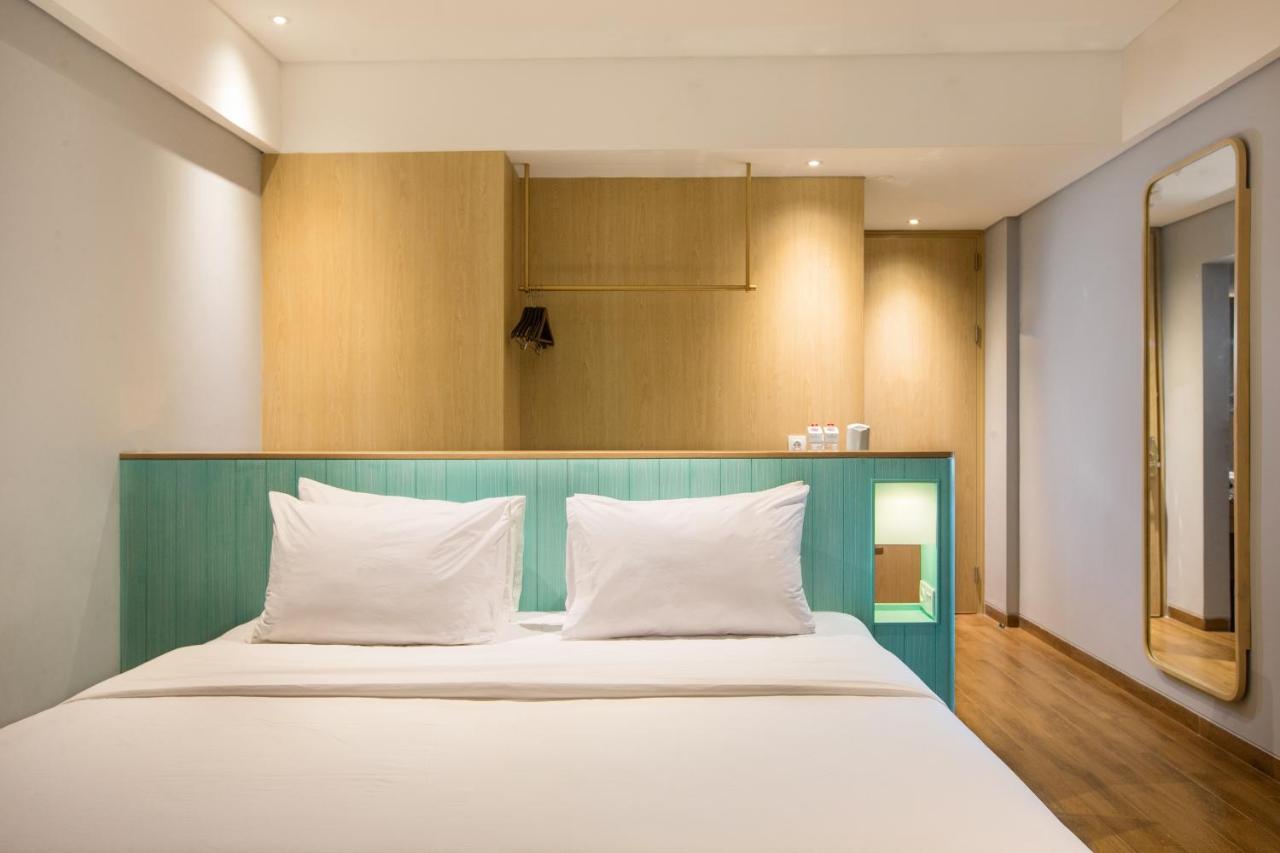 Hotel Santika Garut Eksteriør billede