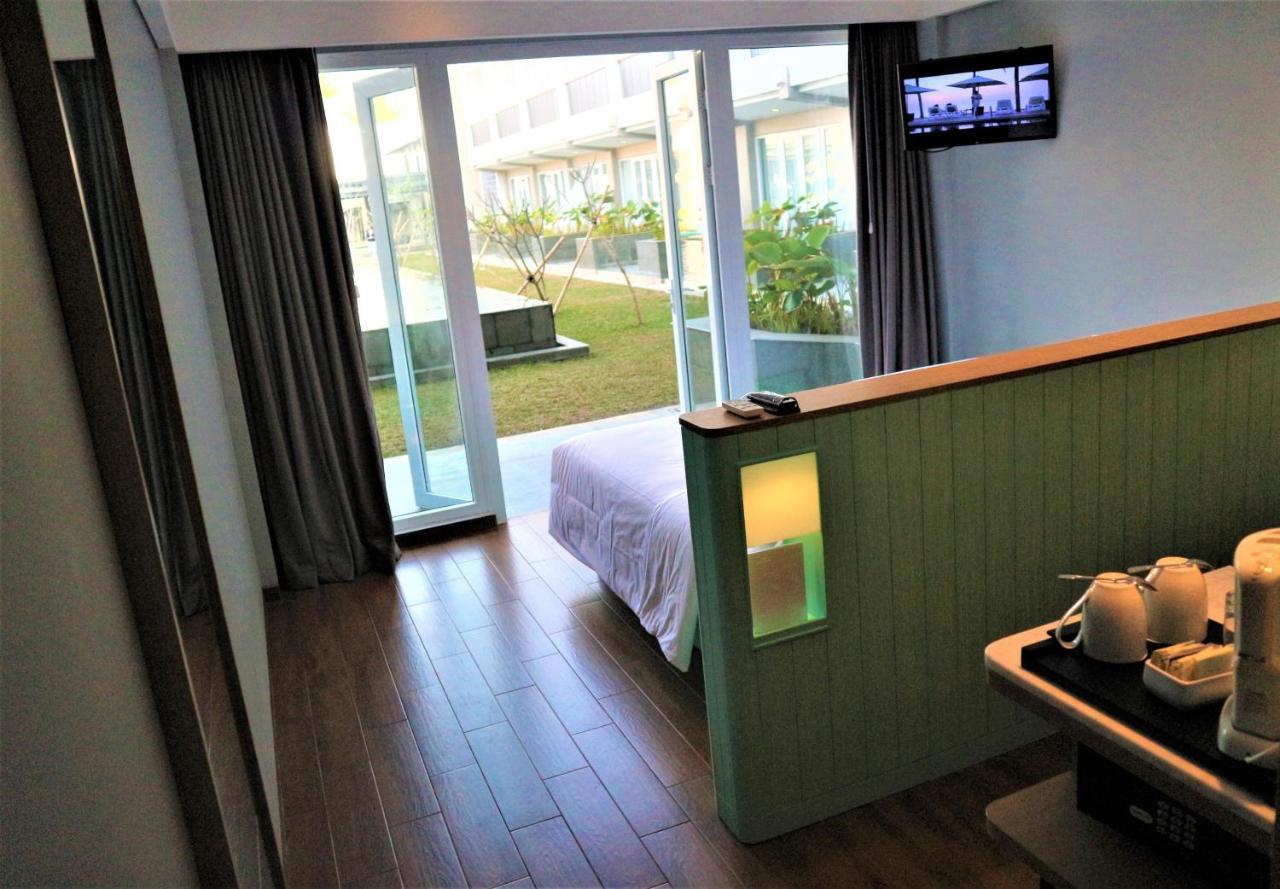 Hotel Santika Garut Eksteriør billede